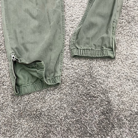 Joe’s Jeans Workwear Jogger Pants - Picture 5 of 10